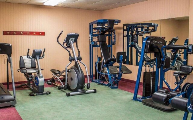 Quality Inn & Suites Bellville - Mansfield