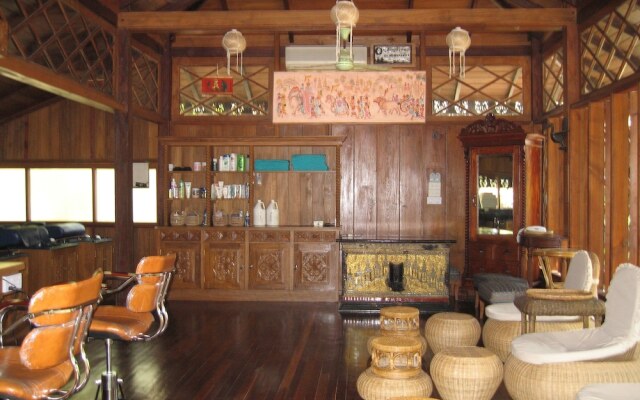 Thazin Garden Hotel