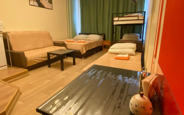 Mini-Mani на Марата