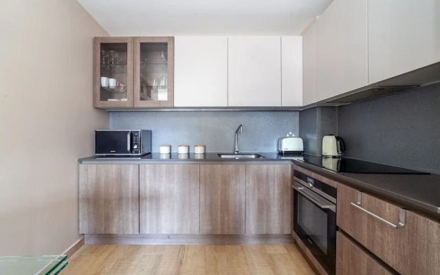 The Ravenscourt Park Collection