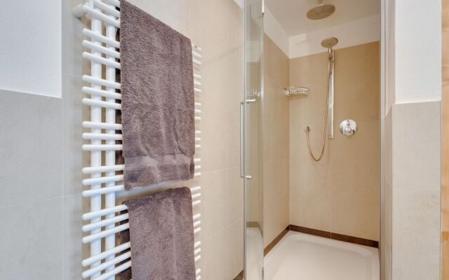 Elegant Apartment in Leogang With Ski Storage