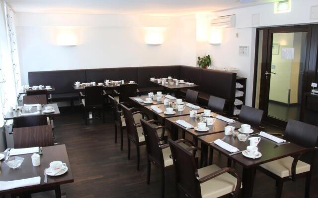 Helvetia Hotel Munich City Center