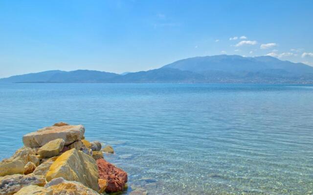 Epipleon Luxury Suites -108- Διαμέρισμα 85τμ δίπλα στη θάλασσα