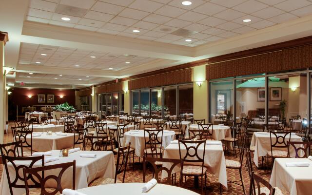 Holiday Inn Resort Lumina on Wrightsville Beach by IHG