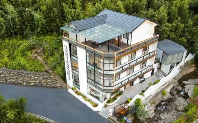 Anji Tianmu Yunju Light Luxury Mountain Villa