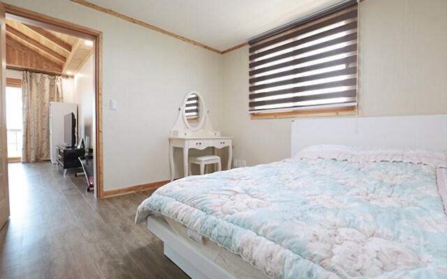 Sacheon Sea Pension