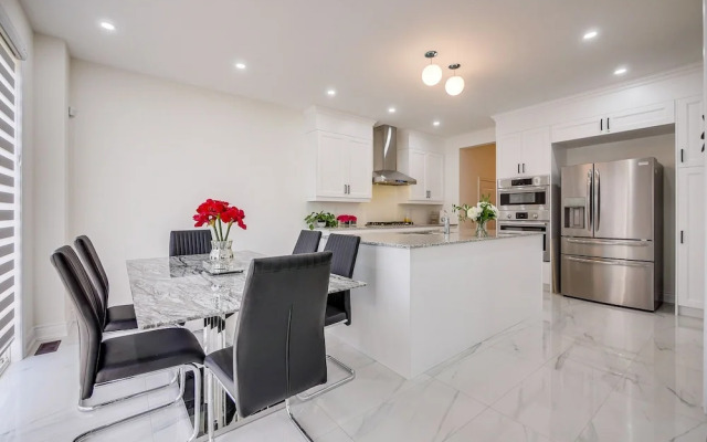 Aaira Suites Luxury Villa
