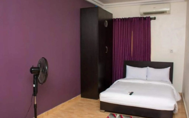Esporta Hotel Yaba