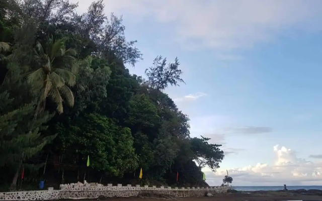 Magra Beach Resort and Nature Park