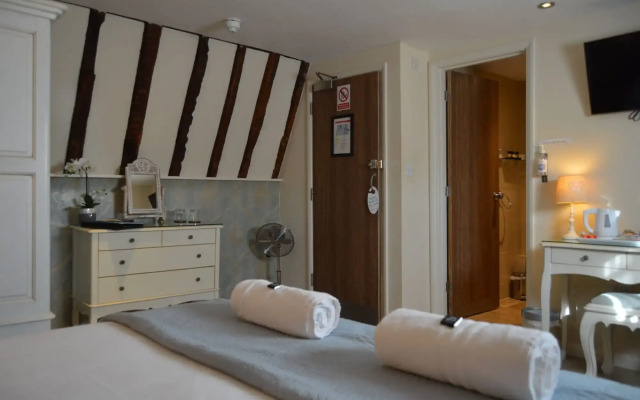 Le Bouchon Brasserie & Hotel