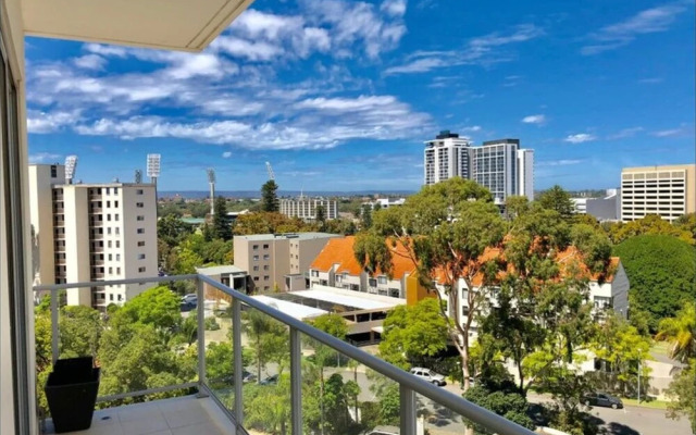 Stunning 2 Storey Apartment in Perth's CBD