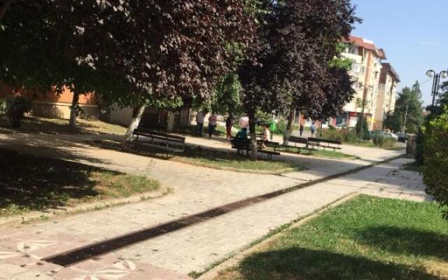 Cozy Park Studio in city center, Campina