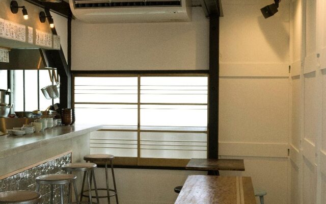 Hostel Yuigahama & Soba Bar