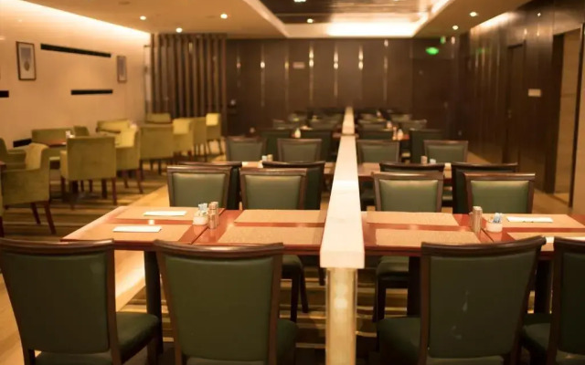 Suzhou Sun Plaza Hotel