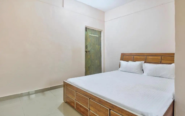 SPOT ON 43864 Shubh Ratna Lodge SPOT