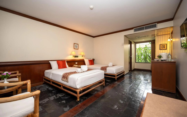 Comsaed River Kwai Resort