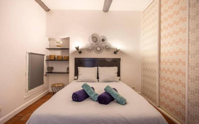 Vieil Antibes Appartement de charme 2/4pers