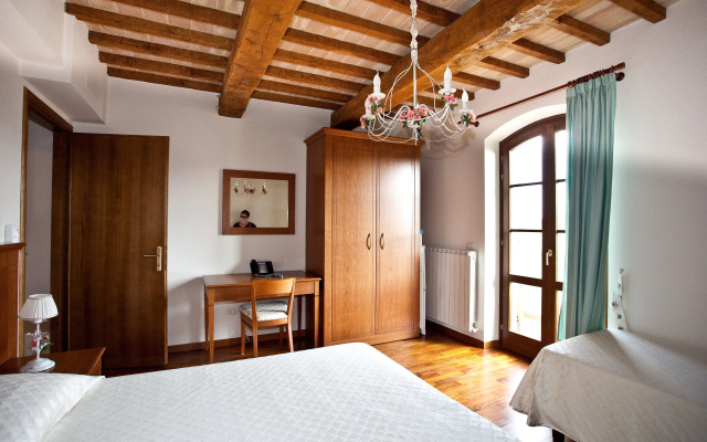 Agriturismo Le Rondini di Francesco di Assisi