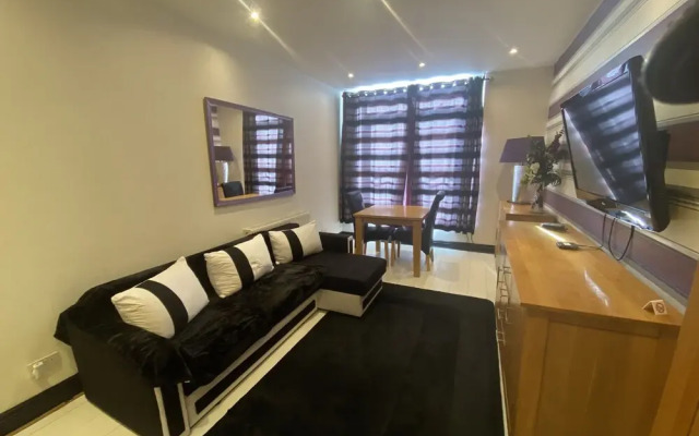 2 Bedroom Gray Apartment Blackpool