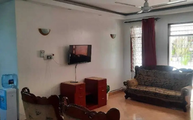 Lux Suites Shiv Apartments Nyali Cinemax