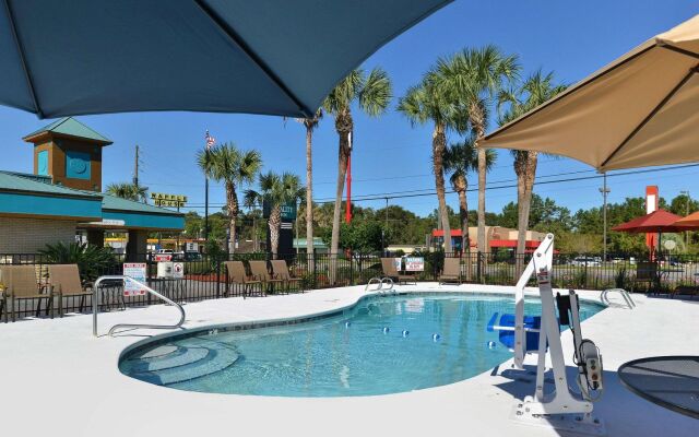 OYO Hotel Lake Park/Valdosta I-75, Exit 5