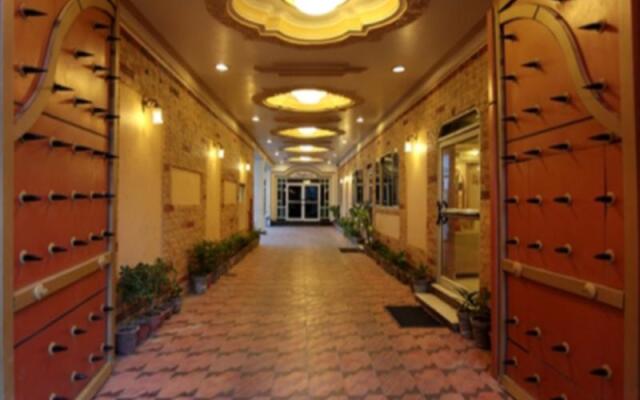 Oyo Premium Mall Road Bathinda