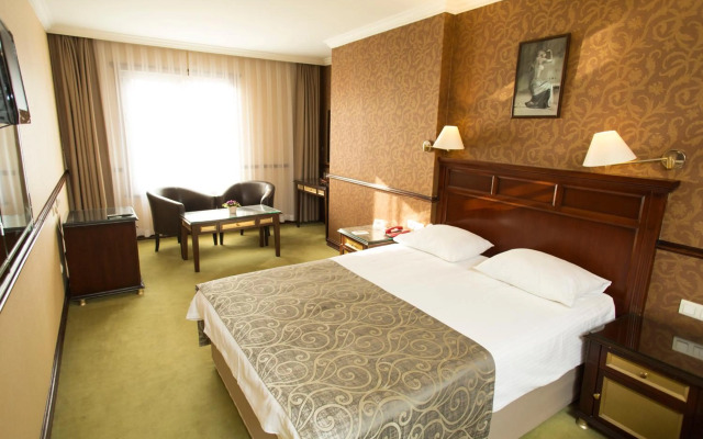 Topkapi Inter Istanbul Hotel