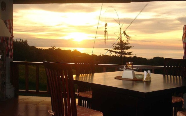 Puri Mangga Sea View Resort And Spa – Restaurant – Singaraja