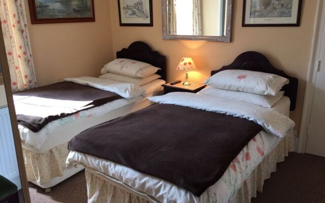 Apsley Villa Guest House