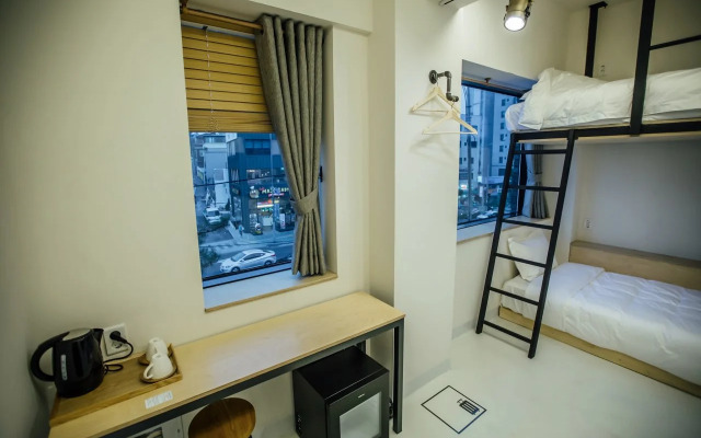 96BunZ Travellers Lodge