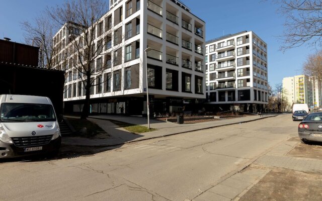 Rozlogi Sunny Apartment