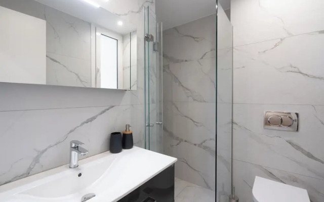 Upscale Apartment in Chalandri with Large Terrace