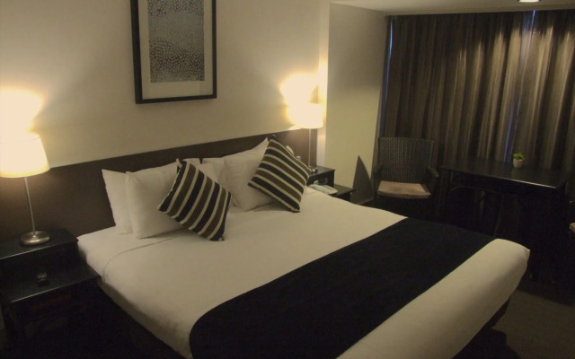 Nightcap at Hotel Victor