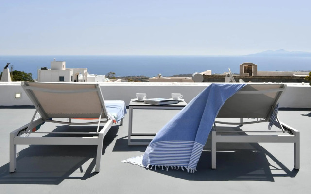 Thiro Villas Santorini
