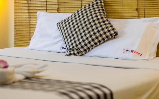 RedDoorz @ Melasti Street – Guest Rooms – Kuta