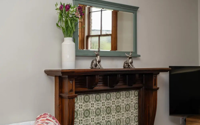 Watermouth Castle, Bassett Apartment