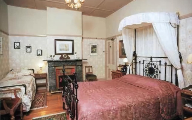 Sirens Bed & Breakfast