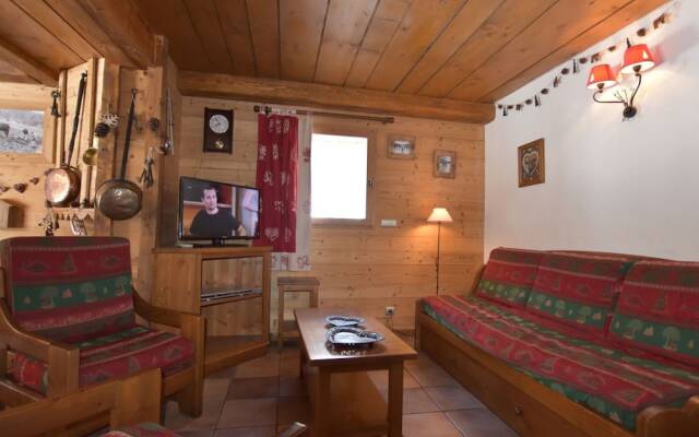 Lake View Chalet in Tignes near Ski Area
