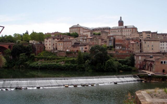 Apartment With one Bedroom in Albi, With Wifi