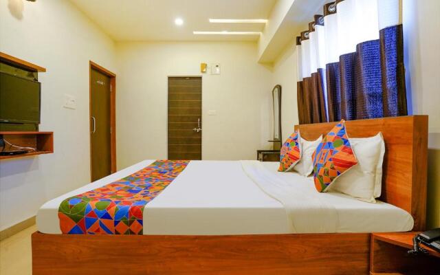 Fabhotel Dwarka
