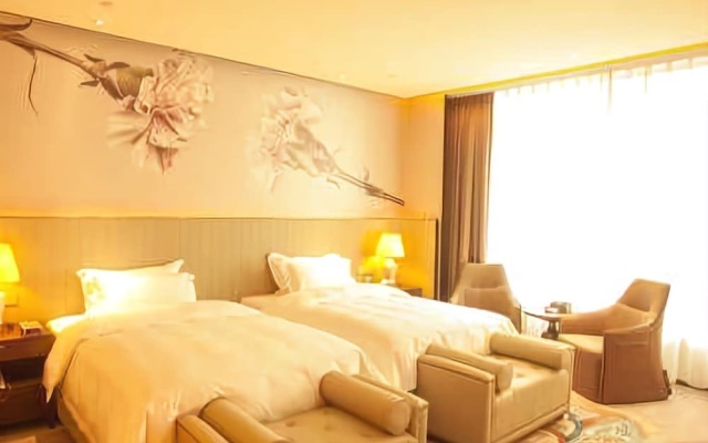 Peninsula International Hotel