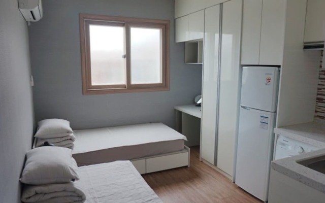 SH Guesthouse - Hostel