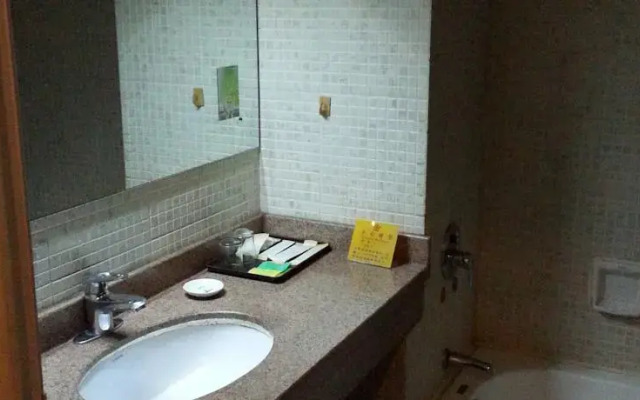 Ying Shan Hong Hotel
