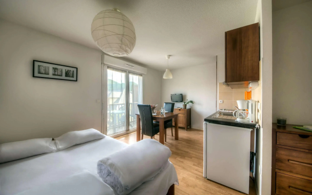 Comfort Aparthotel Lourdes L'Acacia