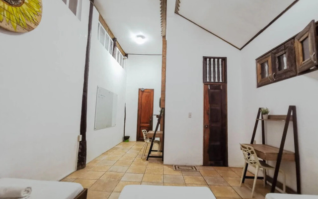 Lifesprings Community Center - Hostel