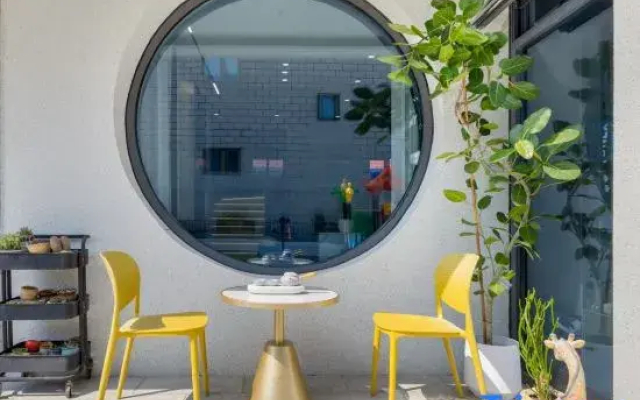 Flower Beach Guesthouse