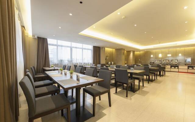 Foshan Jinao Hotel