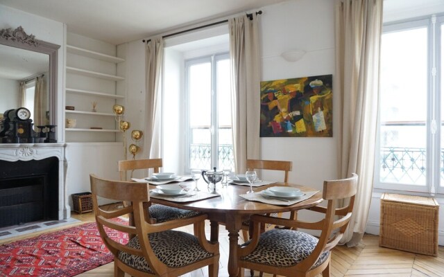 Porte Dauphine - 3 pièces - 90 m² - Paris 16