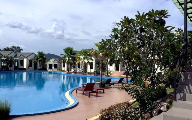 Saichon Grand View Resort