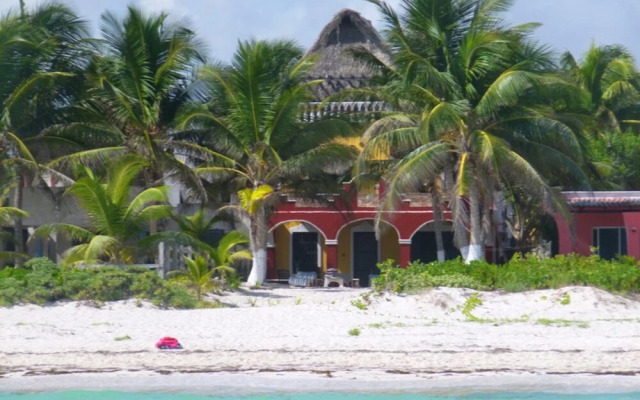 Beachfront Groundfloor Hacienda del Cuyo